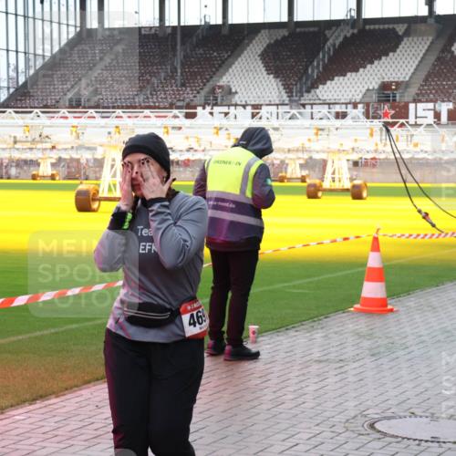 07.12.2025 - St. Pauli X-Mass-Run No. 15 Luisa Fischer http://msf.ph/oto/9380088 07.12.2025 10:37:37 Ziel 46, 37, 503, 511, 521, 665, 2349, 2351, 2615, 3056, 3090, 3214, 3263, 4690, 4691, 4693, 4761 meine-sportfotos.de