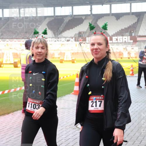 07.12.2025 - St. Pauli X-Mass-Run No. 15 Luisa Fischer http://msf.ph/oto/9380103 07.12.2025 10:08:21 Ziel 15, 1103, 15, 217, 1447, 1449, 1543, 1905, 2691, 2692, 3003, 3627, 3628, 4231, 4623, 4624, 4626, 4734, 4737, 4740 meine-sportfotos.de