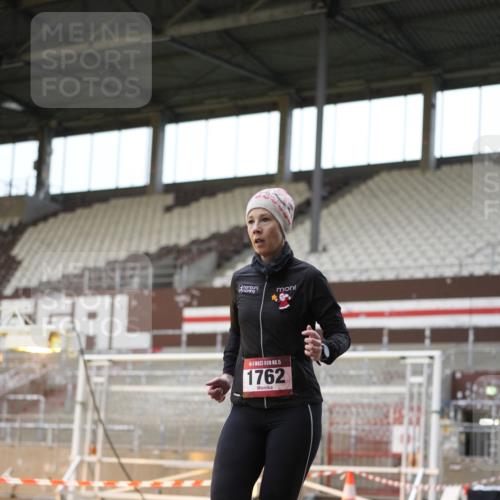 07.12.2025 - St. Pauli X-Mass-Run No. 15 Patografie http://msf.ph/oto/9380355 07.12.2025 10:16:57 Ziel 1620, 1762, 1989, 1997, 2694, 3229, 3633, 3987, 4356, 4359, 4769 meine-sportfotos.de