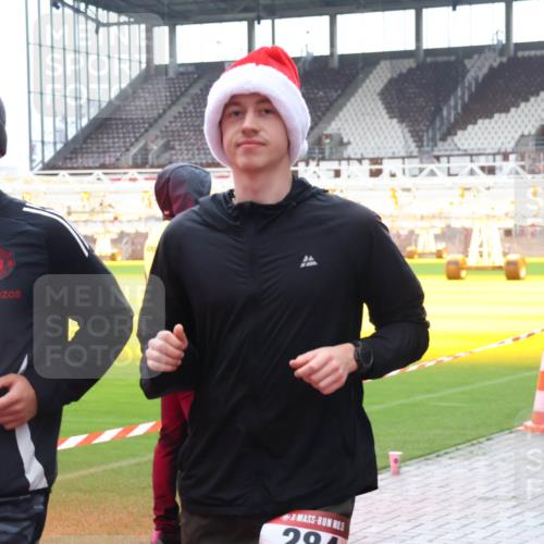 07.12.2025 - St. Pauli X-Mass-Run No. 15 Luisa Fischer http://msf.ph/oto/9380564 07.12.2025 10:41:06 Ziel 13, 20, 2559, 230, 284, 288, 406, 731, 735, 1457, 2169, 2555, 2559, 2594, 2916, 3161, 3164, 3244, 3264, 3265, 3407, 3408, 4041, 4304, 4856, 4871, 4874, 4878 meine-sportfotos.de