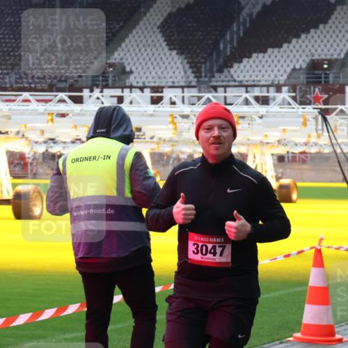 07.12.2025 - St. Pauli X-Mass-Run No. 15 Luisa Fischer http://msf.ph/oto/9380658 07.12.2025 10:41:47 Ziel 15, 3047, 259, 279, 449, 545, 575, 952, 1153, 1275, 2288, 2330, 2331, 2507, 3047, 3264, 3265, 3392, 3951, 4617, 4773 meine-sportfotos.de