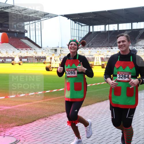 07.12.2025 - St. Pauli X-Mass-Run No. 15 Luisa Fischer http://msf.ph/oto/9380699 07.12.2025 10:41:52 Ziel 15, 3265, 15, 3264, 1275, 141, 259, 279, 322, 449, 545, 575, 952, 1153, 1275, 2288, 2330, 2331, 2507, 2563, 3047, 3392, 3951, 4617, 4773 meine-sportfotos.de
