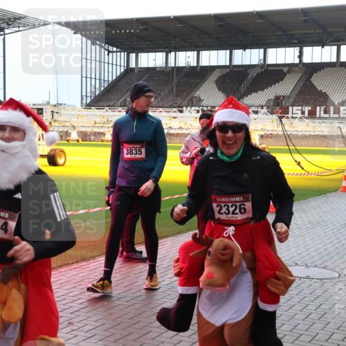 07.12.2025 - St. Pauli X-Mass-Run No. 15 Luisa Fischer http://msf.ph/oto/9381546 07.12.2025 10:46:16 Ziel 3335, 5, 324, 3835, 15, 2326, 162, 178, 183, 401, 430, 467, 908, 1041, 1094, 1096, 1715, 1823, 1955, 2076, 2079, 2080, 2089, 2218, 2324, 2326, 2334, 2355, 2356, 2423, 2535, 2733, 2734, 2926, 3835, 3838, 4616, 4619, 4620, 4762, 4854, 4860 meine-sportfotos.de