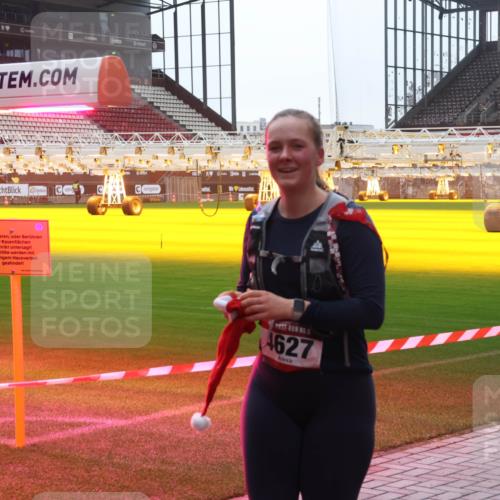 07.12.2025 - St. Pauli X-Mass-Run No. 15 Luisa Fischer http://msf.ph/oto/9381723 07.12.2025 11:18:48 Ziel 71319, 15, 4627, 1325, 1348, 2045, 2918, 3138, 3158, 3201, 3221, 3304, 3327, 3634, 3636 meine-sportfotos.de