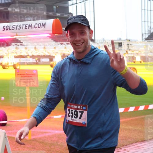 07.12.2025 - St. Pauli X-Mass-Run No. 15 Luisa Fischer http://msf.ph/oto/9381834 07.12.2025 11:19:44 Ziel 15, 2597, 295, 302, 367, 373, 797, 1109, 1322, 1336, 1343, 1563, 1617, 2062, 2064, 2067, 2597, 2788, 3205 meine-sportfotos.de
