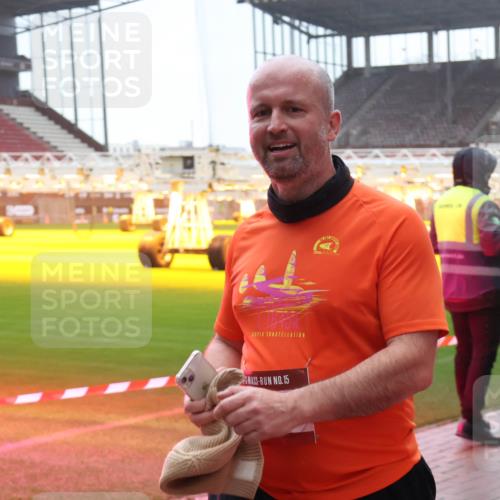 07.12.2025 - St. Pauli X-Mass-Run No. 15 Luisa Fischer http://msf.ph/oto/9381880 07.12.2025 11:19:50 Ziel 15, 295, 302, 367, 373, 797, 1336, 1343, 1563, 1617, 2062, 2064, 2067, 2597, 2788, 3205 meine-sportfotos.de