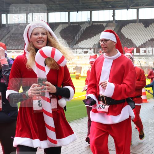 07.12.2025 - St. Pauli X-Mass-Run No. 15 Luisa Fischer http://msf.ph/oto/9381925 07.12.2025 10:47:27 Ziel 4593, 15, 4593, 8, 10, 15, 824, 58, 81, 231, 821, 823, 824, 1171, 1242, 1359, 1362, 1747, 1750, 1819, 1872, 1875, 2115, 2200, 2488, 2536, 2683, 2684, 2957, 2965, 2989, 2993, 3029, 3123, 3344, 4593 meine-sportfotos.de