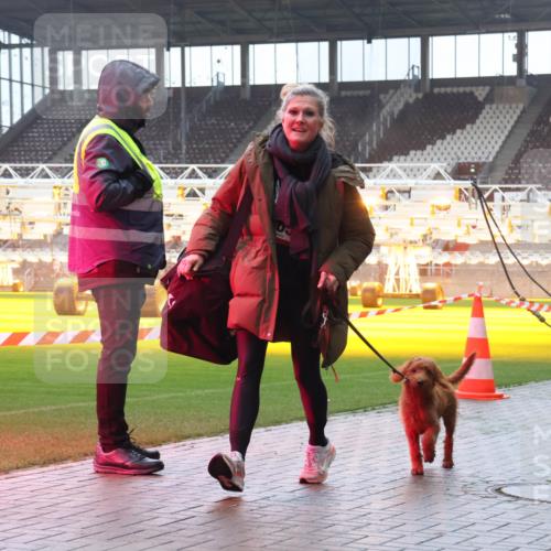 07.12.2025 - St. Pauli X-Mass-Run No. 15 Luisa Fischer http://msf.ph/oto/9382179 07.12.2025 11:21:43 Ziel 32, 98, 105, 111, 232, 241, 540, 765, 1549, 1902, 1907, 2033, 2197, 2375, 2376, 2379, 2462, 2473, 2474, 2579, 2601, 2854, 2867, 3037, 3073, 3135, 3159, 3220, 3283 meine-sportfotos.de