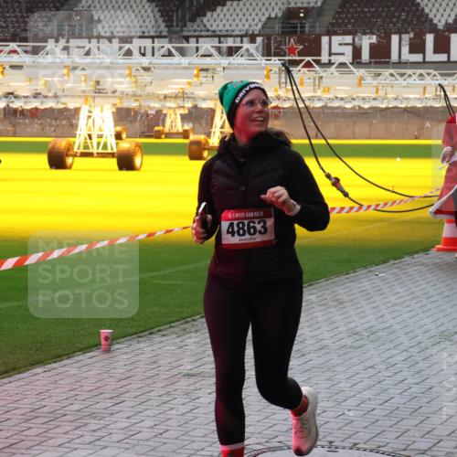 07.12.2025 - St. Pauli X-Mass-Run No. 15 Luisa Fischer http://msf.ph/oto/9382183 07.12.2025 10:48:18 Ziel 15, 4863, 55, 513, 60, 78, 282, 309, 472, 513, 522, 523, 553, 1182, 1195, 1555, 1847, 1848, 1863, 2028, 2146, 2147, 2339, 2490, 2501, 2566, 2608, 2611, 2690, 3018, 3101, 3102, 3104, 3105, 3360, 3598, 4072, 4229, 4615, 4618, 4853, 4863, 4868, 4869 meine-sportfotos.de
