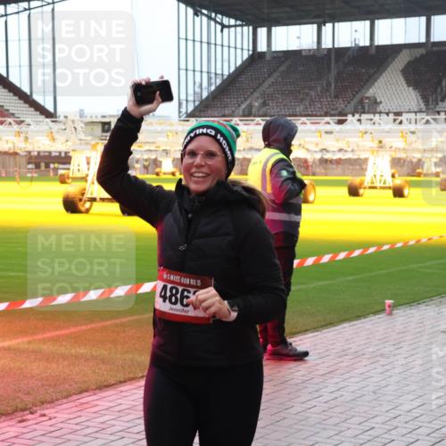 07.12.2025 - St. Pauli X-Mass-Run No. 15 Luisa Fischer http://msf.ph/oto/9382193 07.12.2025 10:48:19 Ziel 15, 486, 60, 78, 282, 309, 472, 513, 553, 1182, 1195, 1555, 1847, 1848, 1863, 2028, 2146, 2147, 2339, 2490, 2501, 2566, 2608, 2611, 2690, 3018, 3101, 3102, 3104, 3105, 3360, 3598, 4072, 4229, 4615, 4618, 4853, 4863, 4868, 4869 meine-sportfotos.de