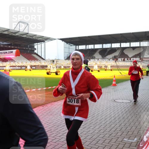 07.12.2025 - St. Pauli X-Mass-Run No. 15 Luisa Fischer http://msf.ph/oto/9382291 07.12.2025 10:48:43 Ziel 55, 3018, 676, 233, 282, 290, 472, 513, 553, 577, 633, 876, 935, 1195, 1265, 1267, 1515, 1516, 1517, 1521, 2028, 2146, 2147, 2232, 2233, 2235, 2239, 2241, 2339, 2501, 2608, 2611, 2796, 2797, 2803, 3017, 3018, 3019, 3598, 4229, 4447, 4598, 4863 meine-sportfotos.de
