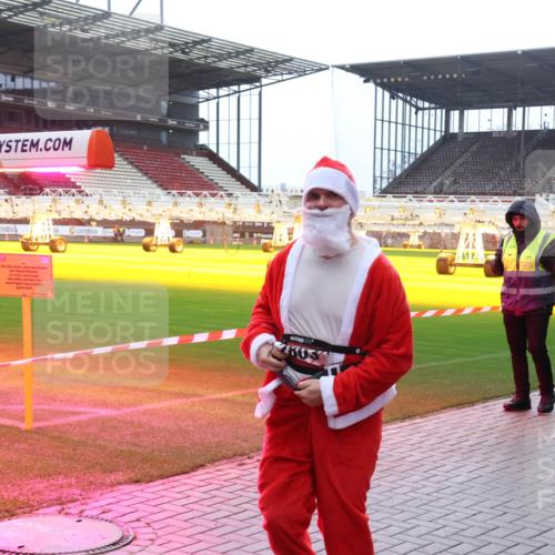 07.12.2025 - St. Pauli X-Mass-Run No. 15 Luisa Fischer http://msf.ph/oto/9382313 07.12.2025 10:48:50 Ziel 803, 233, 290, 472, 577, 633, 876, 935, 1009, 1087, 1188, 1189, 1195, 1265, 1267, 1515, 1516, 1517, 1521, 2028, 2146, 2147, 2232, 2233, 2235, 2239, 2241, 2268, 2269, 2339, 2501, 2796, 2797, 2803, 3017, 3018, 3019, 3346, 3598, 4229, 4447, 4598 meine-sportfotos.de