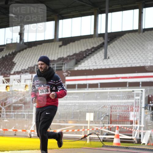 07.12.2025 - St. Pauli X-Mass-Run No. 15 Patografie http://msf.ph/oto/9382781 07.12.2025 10:22:50 Ziel 794, 2638, 3780, 4287, 4407, 4411, 4419, 4509, 4539 meine-sportfotos.de
