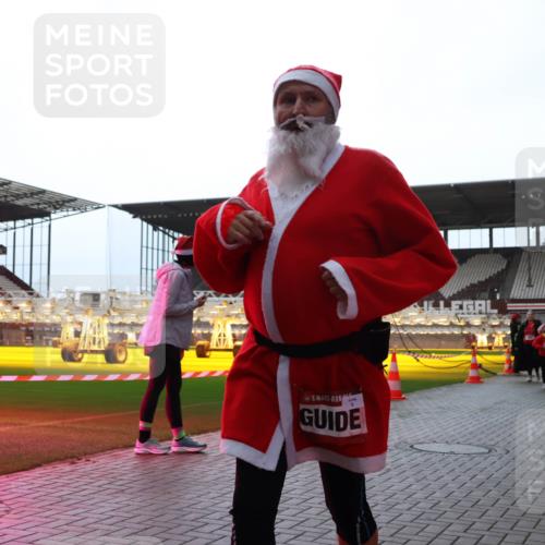 07.12.2025 - St. Pauli X-Mass-Run No. 15 Luisa Fischer http://msf.ph/oto/9382879 07.12.2025 10:50:55 Ziel 40, 564, 904, 905, 1726, 1729, 1730, 2250, 2460, 2575, 2582, 2583, 2584, 2763, 3287, 3291, 3368, 4075, 4110, 4111, 4535, 4537, 4756, 4757, 4759, 4760, 4855, 4881 meine-sportfotos.de