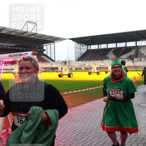 07.12.2025 - St. Pauli X-Mass-Run No. 15 Luisa Fischer http://msf.ph/oto/9383098 07.12.2025 10:51:52 Ziel 5, 881, 56, 3342, 0045, 635, 275, 769, 1047, 1093, 1691, 2103, 2105, 2327, 2332, 2553, 2642, 2643, 2674, 2959, 3199, 3342, 4862 meine-sportfotos.de