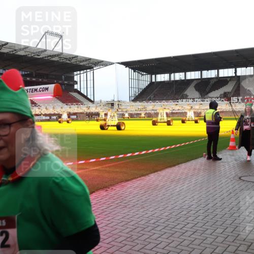 07.12.2025 - St. Pauli X-Mass-Run No. 15 Luisa Fischer http://msf.ph/oto/9383107 07.12.2025 10:51:53 Ziel 3342, 1, 275, 769, 1047, 1093, 1691, 2103, 2105, 2327, 2332, 2553, 2642, 2643, 2674, 2959, 3199, 3342, 4862 meine-sportfotos.de