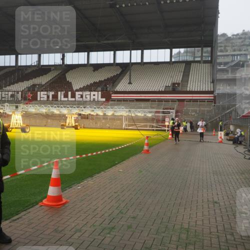 07.12.2025 - St. Pauli X-Mass-Run No. 15 Fabian Wolf http://msf.ph/oto/9383112 07.12.2025 10:10:41 Ziel 550, 964, 1571, 1768, 4885 meine-sportfotos.de