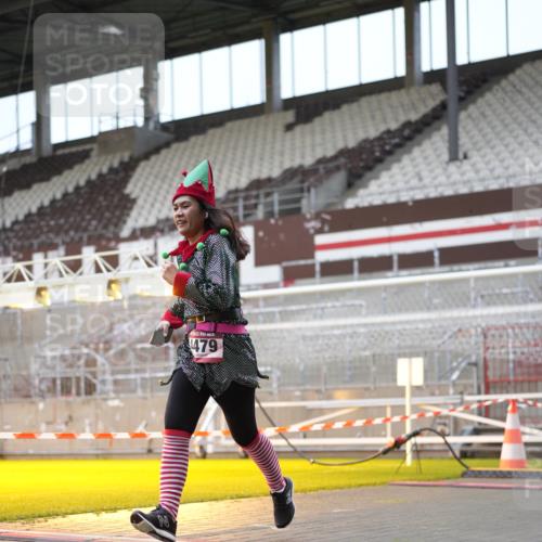 07.12.2025 - St. Pauli X-Mass-Run No. 15 Patografie http://msf.ph/oto/9383120 07.12.2025 10:23:55 Ziel 711, 2603, 2634, 3968, 4043, 4139, 4144, 4203, 4377, 4378, 4479, 4765 meine-sportfotos.de