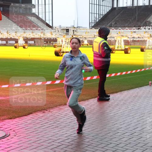 07.12.2025 - St. Pauli X-Mass-Run No. 15 Luisa Fischer http://msf.ph/oto/9383185 07.12.2025 11:25:28 Ziel 18, 470, 473, 705, 1320, 1346, 1384, 1427, 1527, 1544, 1752, 1855, 1858, 1961, 2151, 2193, 2244, 2447, 2448, 2480, 2852, 2859, 2869, 2981, 2990, 3126, 3193, 3194, 3195, 3306, 3314, 4632, 5003 meine-sportfotos.de