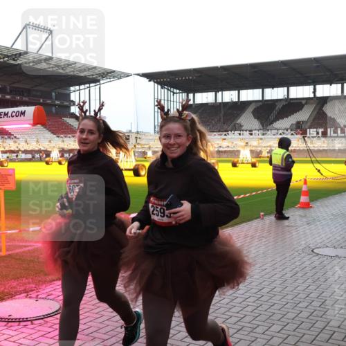 07.12.2025 - St. Pauli X-Mass-Run No. 15 Luisa Fischer http://msf.ph/oto/9383270 07.12.2025 10:52:22 Ziel 160, 2595, 104, 2836, 27, 275, 328, 499, 506, 1047, 1964, 1982, 1984, 2103, 2105, 2165, 2287, 2289, 2327, 2332, 2553, 2592, 2593, 2607, 2642, 2643, 2661, 2674, 2836, 2837, 2959, 3223, 3228, 4550, 4862, 4864, 4865, 4866, 4879, 4880 meine-sportfotos.de