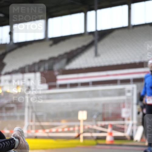 07.12.2025 - St. Pauli X-Mass-Run No. 15 Patografie http://msf.ph/oto/9383387 07.12.2025 10:24:41 Ziel 915, 974, 3152, 4078, 4079, 4091, 4092, 4135, 4136, 4155, 4177, 4496, 4497, 4530, 4541, 4542, 4766, 4780 meine-sportfotos.de