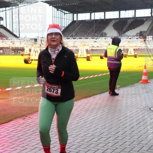 07.12.2025 - St. Pauli X-Mass-Run No. 15 Luisa Fischer http://msf.ph/oto/9383526 07.12.2025 10:53:31 Ziel 15, 2673, 500, 507, 176, 262, 500, 504, 507, 510, 546, 1305, 1684, 2673, 3128, 4859 meine-sportfotos.de