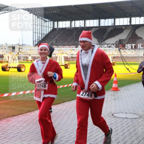 07.12.2025 - St. Pauli X-Mass-Run No. 15 Luisa Fischer http://msf.ph/oto/9383741 07.12.2025 11:27:00 Ziel 2748, 2749, 2813, 1345, 205, 209, 610, 624, 1345, 1498, 1501, 1632, 2024, 2026, 2059, 2063, 2066, 2069, 2074, 2124, 2175, 2176, 2234, 2236, 2237, 2240, 2257, 2260, 2637, 2748, 2749, 2786, 2789, 2795, 2813, 2942, 2972, 2979, 3094, 3217, 3257, 3258, 3260, 3261, 3607, 4884 meine-sportfotos.de