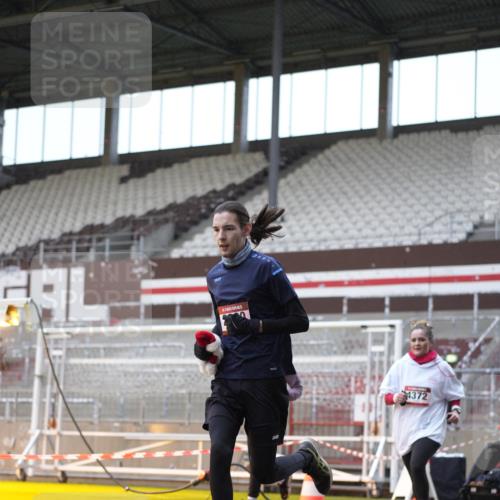 07.12.2025 - St. Pauli X-Mass-Run No. 15 Patografie http://msf.ph/oto/9383768 07.12.2025 10:25:25 Ziel 1247, 1631, 2029, 2680, 4118, 4119, 4121, 4162, 4164, 4201, 4202, 4204, 4284, 4372, 4373, 4445, 4482, 4485 meine-sportfotos.de