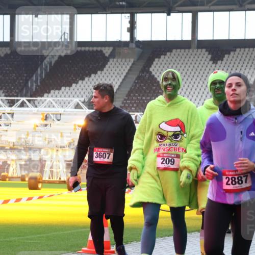 07.12.2025 - St. Pauli X-Mass-Run No. 15 Luisa Fischer http://msf.ph/oto/9383931 07.12.2025 11:27:27 Ziel 15, 3607, 15, 209, 2887, 205, 209, 1080, 2024, 2026, 2072, 2175, 2176, 2234, 2236, 2237, 2240, 2748, 2749, 2789, 2790, 2813, 2887, 2942, 2972, 2979, 2995, 2999, 3004, 3098, 3099, 4647, 4656, 4884 meine-sportfotos.de