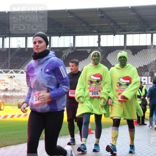 07.12.2025 - St. Pauli X-Mass-Run No. 15 Luisa Fischer http://msf.ph/oto/9383944 07.12.2025 11:27:28 Ziel 297, 209, 2, 15, 360, 205, 209, 1080, 1772, 2024, 2026, 2072, 2175, 2176, 2234, 2236, 2237, 2240, 2748, 2749, 2789, 2790, 2813, 2887, 2942, 2972, 2979, 2995, 2999, 3004, 3098, 3099, 3956, 4647, 4656, 4884 meine-sportfotos.de