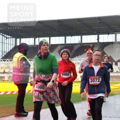 07.12.2025 - St. Pauli X-Mass-Run No. 15 Luisa Fischer http://msf.ph/oto/9383992 07.12.2025 11:27:41 Ziel 15, 1080, 5, 2996, 15, 2072, 15, 2999, 35, 36, 534, 1080, 1772, 2072, 2175, 2176, 2571, 2572, 2789, 2790, 2887, 2972, 2979, 2995, 2999, 3004, 3098, 3099, 3315, 3956, 4647, 4656 meine-sportfotos.de