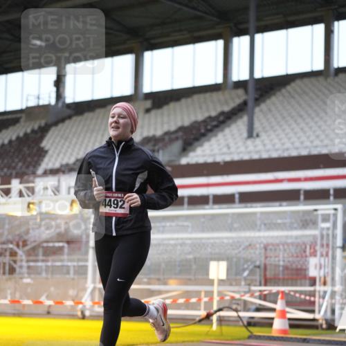 07.12.2025 - St. Pauli X-Mass-Run No. 15 Patografie http://msf.ph/oto/9384003 07.12.2025 10:25:55 Ziel 374, 387, 422, 1227, 1538, 1561, 1581, 1586, 2041, 2106, 2149, 2191, 2215, 2896, 3805, 3910, 3918, 4300, 4301, 4492, 4775, 4782 meine-sportfotos.de