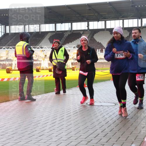 07.12.2025 - St. Pauli X-Mass-Run No. 15 Luisa Fischer http://msf.ph/oto/9384050 07.12.2025 11:28:07 Ziel 1, 776, 2623, 407, 35, 36, 407, 534, 776, 790, 1082, 1772, 2192, 2196, 2567, 2571, 2572, 2623, 2655, 2930, 2980, 2995, 2999, 3004, 3027, 3315, 3956, 4647, 4656 meine-sportfotos.de