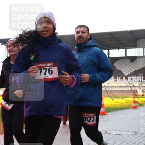 07.12.2025 - St. Pauli X-Mass-Run No. 15 Luisa Fischer http://msf.ph/oto/9384068 07.12.2025 11:28:09 Ziel 15, 776, 2623, 407, 35, 36, 407, 534, 776, 790, 1082, 1772, 2138, 2139, 2192, 2196, 2567, 2571, 2572, 2623, 2655, 2930, 2980, 2995, 2999, 3004, 3027, 3315, 3956, 4647, 4656 meine-sportfotos.de