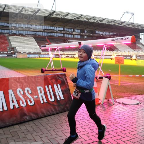 07.12.2025 - St. Pauli X-Mass-Run No. 15 Luisa Fischer http://msf.ph/oto/9384198 07.12.2025 11:28:44 Ziel 15, 63, 1082, 1897, 1917, 1919, 1920, 1921, 2138, 2139, 2162, 2163, 2164, 2192, 2196, 2426, 2427, 2431, 2495, 2655, 2774, 2808, 2845, 2930, 2980, 3027, 3057, 3063, 3074, 3599, 3670, 4641, 4644, 4653, 4655, 4832 meine-sportfotos.de