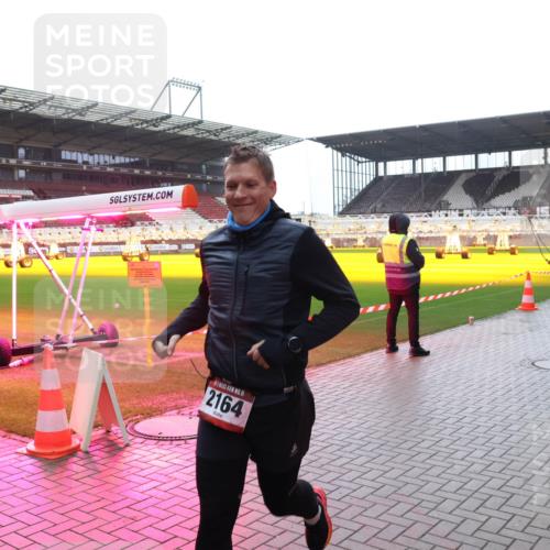 07.12.2025 - St. Pauli X-Mass-Run No. 15 Luisa Fischer http://msf.ph/oto/9384210 07.12.2025 11:28:49 Ziel 2164, 1082, 1897, 1917, 1919, 1920, 1921, 2138, 2139, 2162, 2163, 2164, 2192, 2196, 2383, 2426, 2427, 2431, 2495, 2655, 2774, 2808, 2845, 2930, 2980, 3027, 3057, 3063, 3074, 3599, 3670, 4641, 4644, 4653, 4655, 4832 meine-sportfotos.de