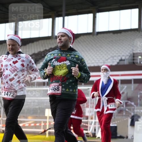 07.12.2025 - St. Pauli X-Mass-Run No. 15 Patografie http://msf.ph/oto/9384251 07.12.2025 10:26:59 Ziel 159, 1468, 1472, 3720, 4334, 4353, 4384 meine-sportfotos.de