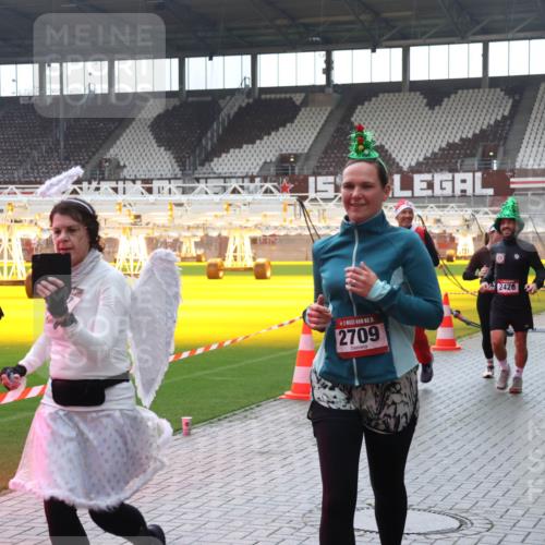 07.12.2025 - St. Pauli X-Mass-Run No. 15 Luisa Fischer http://msf.ph/oto/9384285 07.12.2025 11:29:17 Ziel 15, 2709, 2426, 1897, 1917, 1919, 1920, 1921, 2038, 2189, 2190, 2383, 2426, 2427, 2431, 2495, 2707, 2709, 2774, 2808, 2845, 3234, 4641, 4818, 4832, 4837, 4838 meine-sportfotos.de