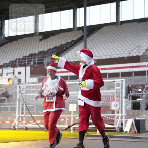 07.12.2025 - St. Pauli X-Mass-Run No. 15 Patografie http://msf.ph/oto/9384704 07.12.2025 10:28:05 Ziel 1507, 1742, 1745, 3395, 3412, 3413, 3727, 3729, 3730, 3879, 3881, 3883, 4064, 4065, 4159, 4160, 4189, 4245, 4344, 4376, 4380, 4453, 4454, 4527, 4538, 4697, 4698, 4700, 4701, 4702, 4704, 4706, 4707, 4708, 4710 meine-sportfotos.de