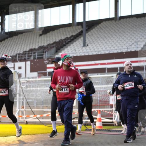 07.12.2025 - St. Pauli X-Mass-Run No. 15 Patografie http://msf.ph/oto/9384722 07.12.2025 10:28:08 Ziel 1507, 1742, 1745, 2723, 3395, 3412, 3413, 3472, 3727, 3729, 3730, 3879, 3881, 3883, 4064, 4065, 4159, 4160, 4189, 4245, 4344, 4376, 4380, 4453, 4454, 4697, 4698, 4700, 4701, 4702, 4704, 4706, 4707, 4708, 4710 meine-sportfotos.de