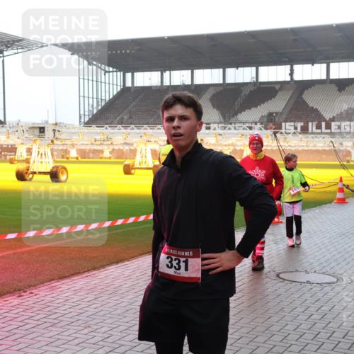 07.12.2025 - St. Pauli X-Mass-Run No. 15 Luisa Fischer http://msf.ph/oto/9384925 07.12.2025 11:32:03 Ziel 15, 331, 159, 2600, 331, 1755, 2017, 2048, 2050, 2120, 2428, 2429, 2430, 2492, 2493, 2497, 2523, 2527, 2587, 2654, 2656, 3087, 3181, 3182, 3184, 3238, 3239, 3352, 3436, 3600, 3678, 4105, 4633, 4642 meine-sportfotos.de
