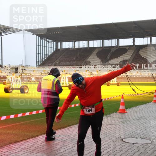 07.12.2025 - St. Pauli X-Mass-Run No. 15 Luisa Fischer http://msf.ph/oto/9384958 07.12.2025 10:16:35 Ziel 394, 2546, 394, 1328, 2545, 2546, 2641, 2652, 2659, 2743 meine-sportfotos.de