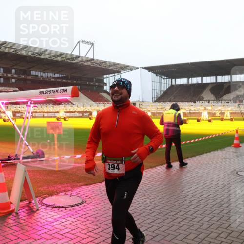 07.12.2025 - St. Pauli X-Mass-Run No. 15 Luisa Fischer http://msf.ph/oto/9384981 07.12.2025 10:16:35 Ziel 5, 394, 394, 1328, 2545, 2546, 2641, 2652, 2659, 2743 meine-sportfotos.de