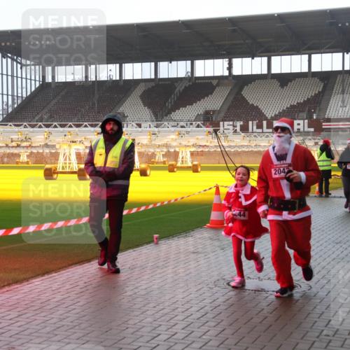 07.12.2025 - St. Pauli X-Mass-Run No. 15 Luisa Fischer http://msf.ph/oto/9385023 07.12.2025 11:32:46 Ziel 44, 2042, 1081, 1081, 1884, 1886, 1998, 1999, 2000, 2015, 2043, 2044, 2050, 2120, 2283, 2419, 2595, 3173, 3177, 3343, 4633, 4640, 4642 meine-sportfotos.de