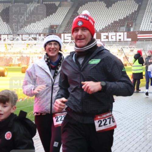 07.12.2025 - St. Pauli X-Mass-Run No. 15 Luisa Fischer http://msf.ph/oto/9385117 07.12.2025 11:33:30 Ziel 22, 2278, 25, 1, 0, 2016, 321, 477, 977, 1013, 1591, 1998, 2005, 2015, 2016, 2107, 2113, 2278, 2281, 2282, 2284, 2612, 2613, 2614, 2620, 2662, 3039, 3041, 3166, 3169, 3269, 3271 meine-sportfotos.de