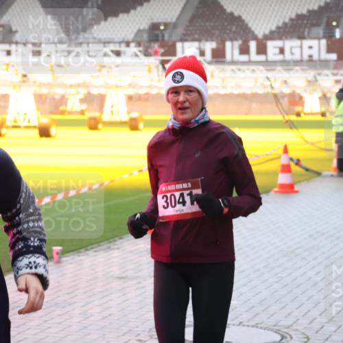 07.12.2025 - St. Pauli X-Mass-Run No. 15 Luisa Fischer http://msf.ph/oto/9385154 07.12.2025 11:33:40 Ziel 15, 013, 15, 3041, 56, 62, 72, 73, 85, 94, 103, 110, 142, 181, 260, 321, 340, 349, 977, 1013, 1361, 1591, 2005, 2016, 2107, 2113, 2278, 2281, 2282, 2284, 2612, 2613, 2614, 2620, 2662, 3039, 3041, 3166, 3169, 3253, 3254, 3269, 3271 meine-sportfotos.de