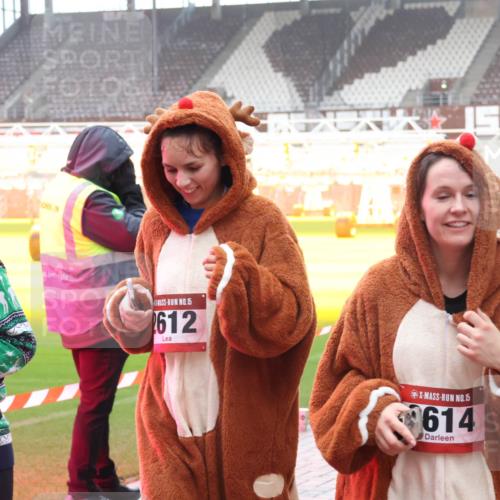 07.12.2025 - St. Pauli X-Mass-Run No. 15 Luisa Fischer http://msf.ph/oto/9385172 07.12.2025 11:33:51 Ziel 2620, 15, 612, 5, 614, 56, 62, 72, 73, 85, 94, 103, 110, 142, 181, 229, 239, 260, 321, 340, 349, 354, 378, 977, 1013, 1361, 1591, 2005, 2016, 2107, 2113, 2278, 2281, 2282, 2284, 2612, 2613, 2614, 2620, 2662, 3039, 3041, 3166, 3169, 3253, 3254, 3269, 3271, 4649 meine-sportfotos.de