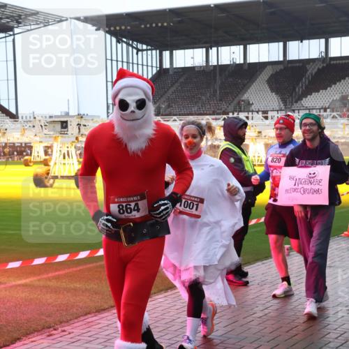 07.12.2025 - St. Pauli X-Mass-Run No. 15 Luisa Fischer http://msf.ph/oto/9385405 07.12.2025 11:34:53 Ziel 15, 864, 1, 5, 1001, 820, 869, 825, 704, 782, 820, 825, 864, 869, 871, 1001, 1710, 1908, 2277, 2280, 2456, 2458, 2635, 2704, 2706, 2809, 3139, 3387, 3448, 3549 meine-sportfotos.de