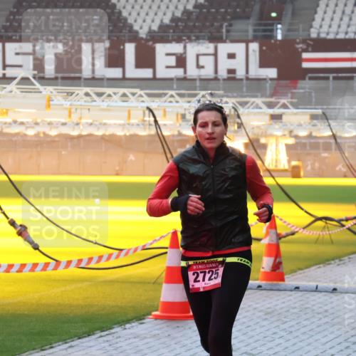 07.12.2025 - St. Pauli X-Mass-Run No. 15 Luisa Fischer http://msf.ph/oto/9385491 07.12.2025 10:17:49 Ziel 70, 15, 2725, 257, 268, 1161, 1162, 1620, 1762, 2688, 2694, 2725, 2952, 3229, 3522, 3874, 3987, 4114, 4127, 4339, 4764 meine-sportfotos.de