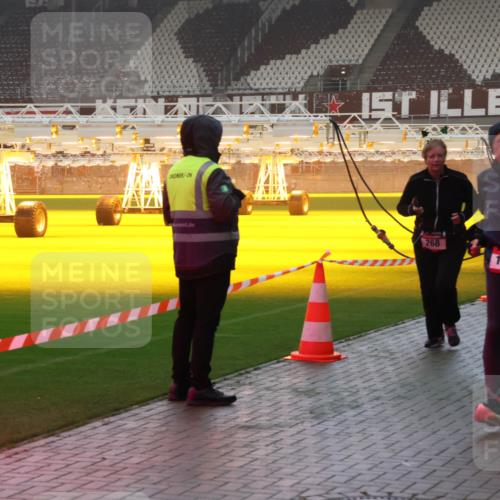 07.12.2025 - St. Pauli X-Mass-Run No. 15 Luisa Fischer http://msf.ph/oto/9385606 07.12.2025 10:18:01 Ziel 268, 1162, 257, 268, 1161, 1162, 1963, 2663, 2688, 2725, 2952, 3229, 3522, 3804, 3874, 4114, 4127, 4227, 4339, 4764 meine-sportfotos.de